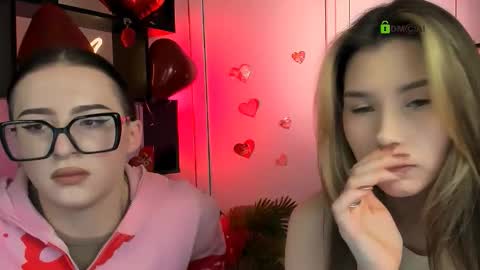 Lily online show from February 11, 7:30 pm