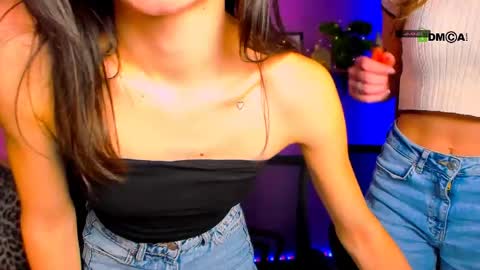 Lily online show from April 15, 6:26 pm