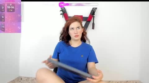 Snapshot of lily_red_butterfly chatting on October 20, 4:02 am Lily online show from October 20, 4:02 am