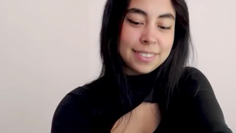 Lily Roberts online show from February 21, 4:19 pm