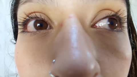 Lily Lauren online show from March 10, 1:05 pm