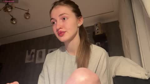 Sophie online show from October 6, 6:38 pm
