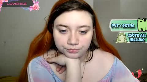 Snapshot of lily_shamy chatting on February 26, 4:45 pm Alice online show from February 26, 4:45 pm