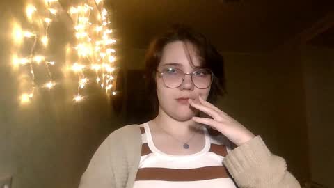 Lily online show from January 12, 6:02 pm