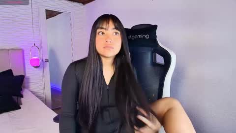 lily_waist online show from October 4, 11:08 am