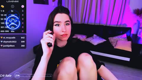 LILY online show from December 7, 7:10 pm