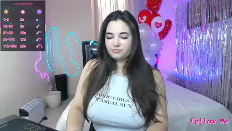 Snapshot of lilyahot68 chatting on February 28, 10:38 am Lilya online show from February 28, 10:38 am