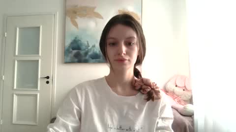 lilycandy_ online show from February 23, 2:03 pm