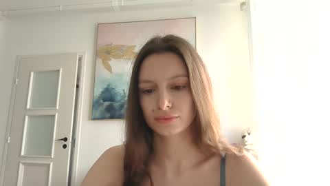 Snapshot of lilycandy_ chatting on May 29, 10:35 am lilycandy_ online show from May 29, 10:35 am