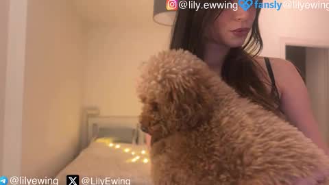 Lily   online show from January 11, 3:39 pm