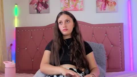 Lily online show from September 20, 5:36 pm