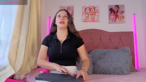 Lily online show from October 6, 12:46 pm