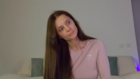 Lily online show from October 10, 12:20 am