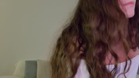 Lily online show from October 12, 3:11 pm