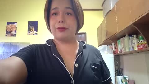 Snapshot of lilysette chatting on May 20, 8:53 am lilysette online show from May 20, 8:53 am