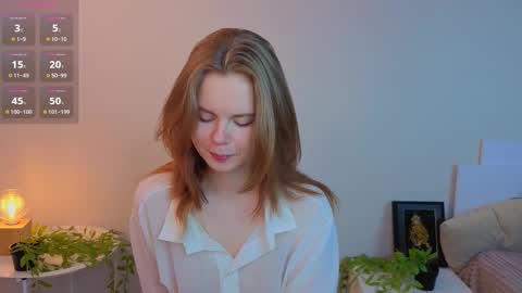 Julie online show from February 23, 4:48 pm