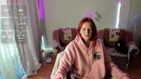 Hi Im Lily online show from April 8, 2:28 pm