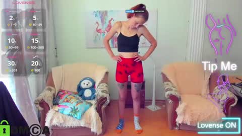 Hi Im Lily online show from July 8, 7:57 am