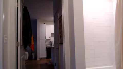 Lily Monroe online show from October 17, 12:30 pm