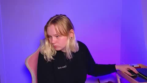 lime cat online show from September 26, 12:47 am