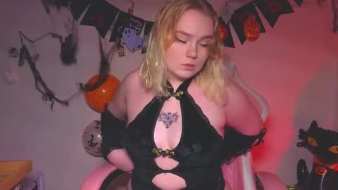 lime cat online show from October 30, 1:18 am