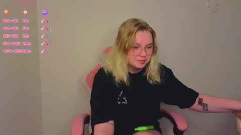 lime cat online show from November 29, 3:20 am