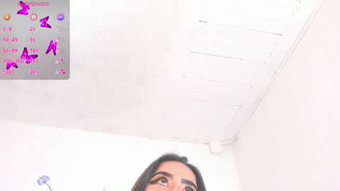 Lin  online show from November 25, 6:08 pm