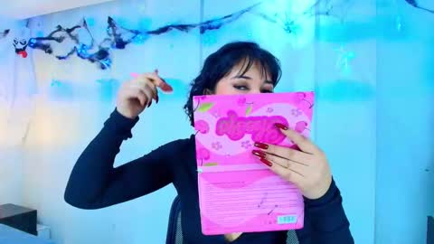  Lina Bedoya  online show from November 7, 11:43 am