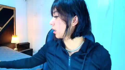  Lina Bedoya  online show from February 2, 11:31 am