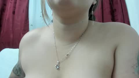 Lina Browm online show from December 8, 11:51 pm