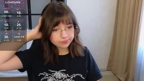 Lina online show from November 28, 3:53 am