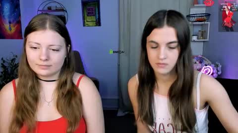 Snapshot of lina_fox12 chatting on January 14, 1:39 pm lina_fox12 online show from January 14, 1:39 pm