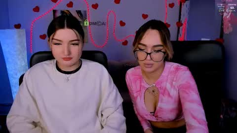 Snapshot of lina_fox12 chatting on February 21, 10:16 am lina_fox12 online show from February 21, 10:16 am