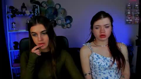 Snapshot of lina_fox12 chatting on March 23, 7:18 pm lina_fox12 online show from March 23, 7:18 pm