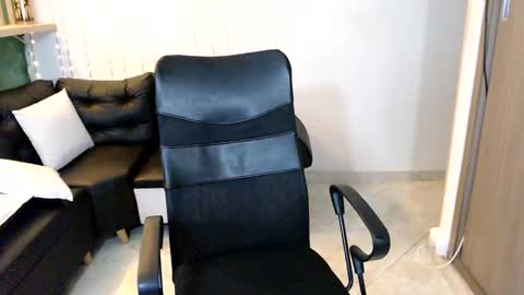 lina_kl online show from November 13, 5:06 am