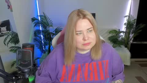 lina_linx online show from February 24, 6:47 pm