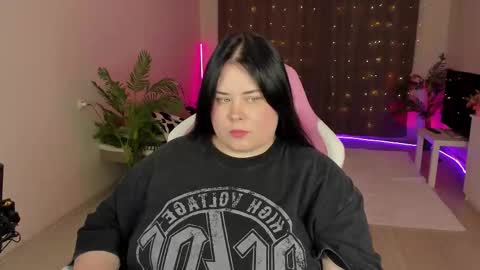 lina_linx online show from September 24, 6:44 pm