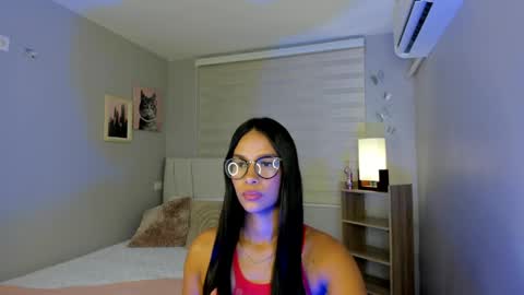 Snapshot of lina_phoxy chatting on May 11, 9:56 pm LINA online show from May 11, 9:56 pm