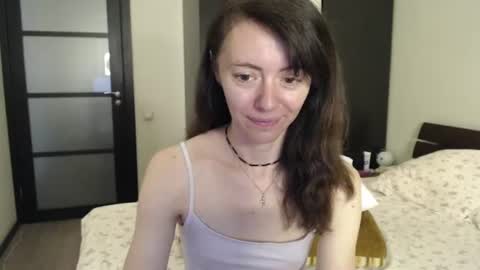Snapshot of lina_rouge_ chatting on July 9, 3:32 am Lina Rouge online show from July 9, 3:32 am