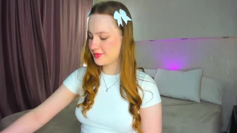 Lina online show from April 14, 1:00 am