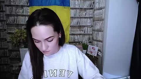 Lina online show from November 15, 11:29 am