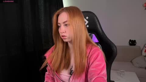 lina online show from September 27, 11:04 am