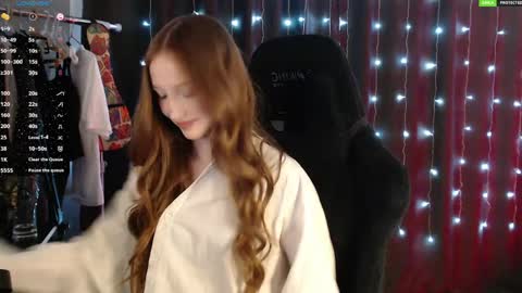 linaandliam online show from April 3, 12:58 pm