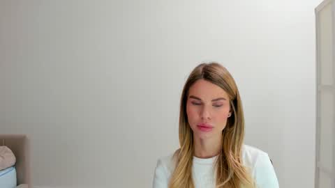 Snapshot of linabey chatting on October 20, 11:21 am linabey online show from October 20, 11:21 am