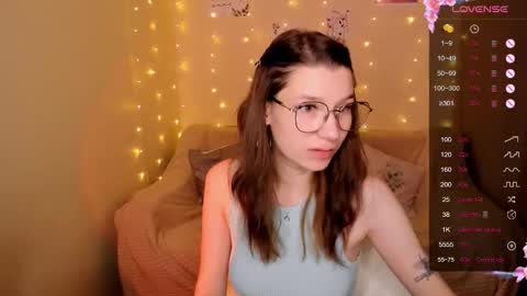 Snapshot of linablossom chatting on September 28, 2:28 am Lina online show from September 28, 2:28 am