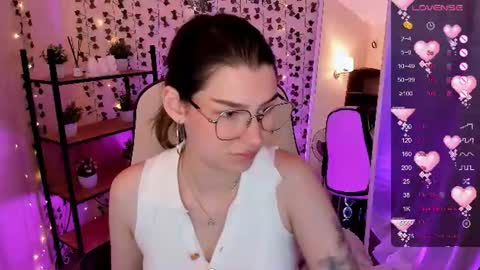 Lina online show from July 20, 7:11 am