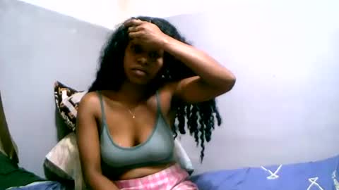 linah1123 online show from February 19, 11:01 pm