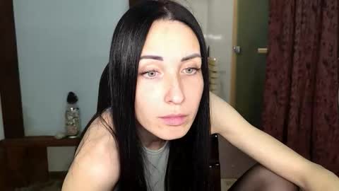 LinaLivee online show from November 7, 7:03 pm