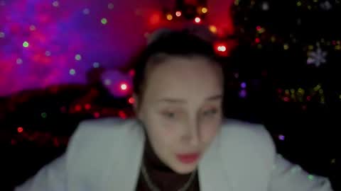 Snapshot of linatruly chatting on January 2, 10:33 pm Lina online show from January 2, 10:33 pm