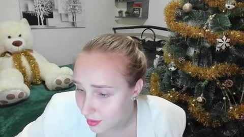 Snapshot of linatruly chatting on January 12, 11:26 pm Lina online show from January 12, 11:26 pm